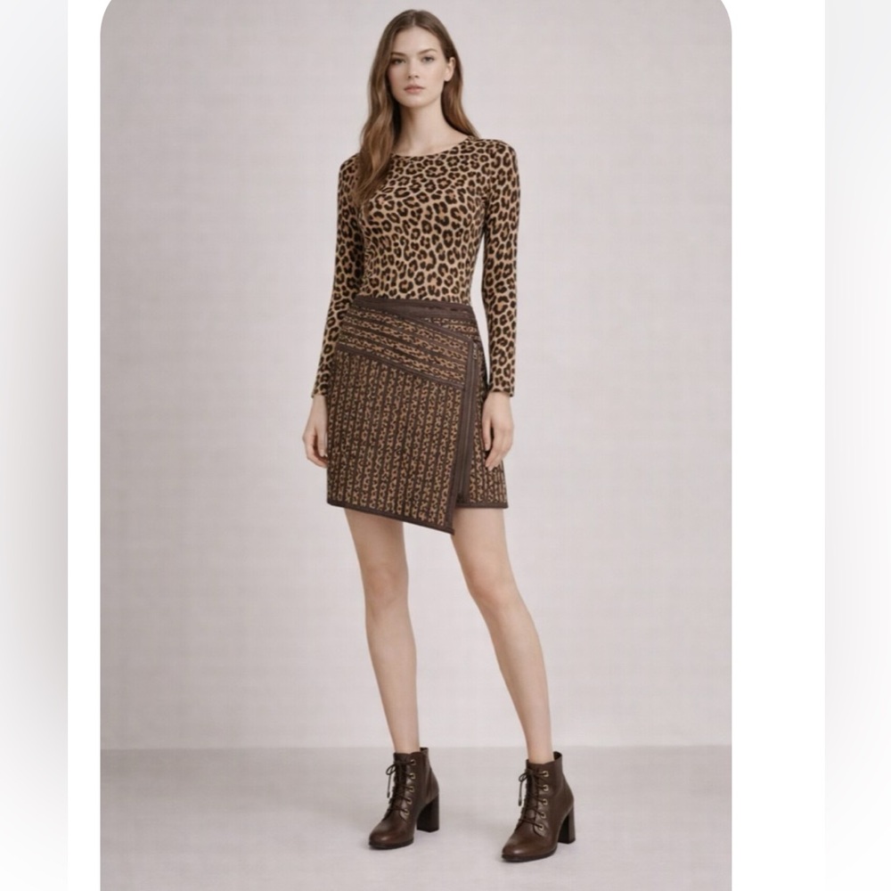 Cusp by Neiman Marcus genuine leather suede Leopard Print Brown Skirt M